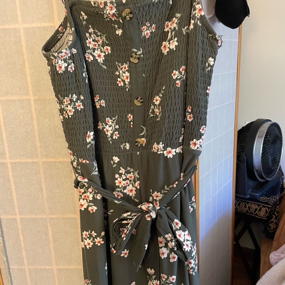 Floral Button-Down Jumper with Belt